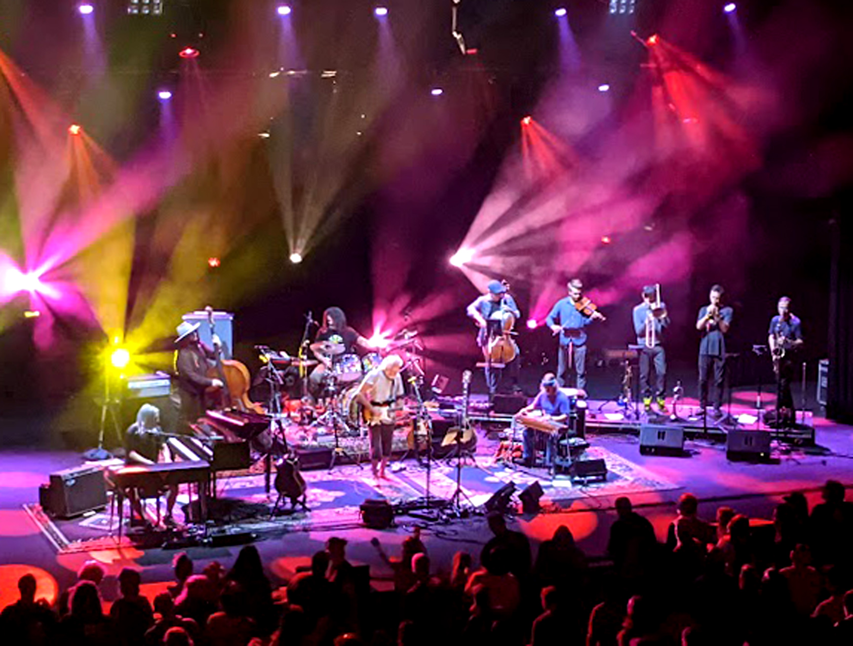 BobbyWeirAndTheWolfBrothers2022-10-21HultCenterEugeneOR (3).jpg